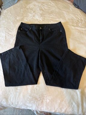 Women’s Classic Black Jeans